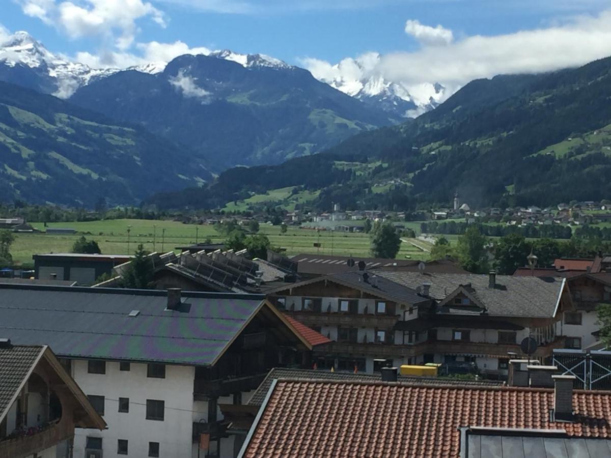 Hotel Standlhof Zillertal Uderns Kültér fotó